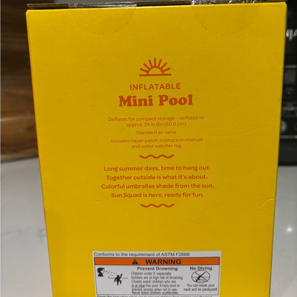 Sun Squad Pink Inflatable Mini Pool - Picture 2 of 3